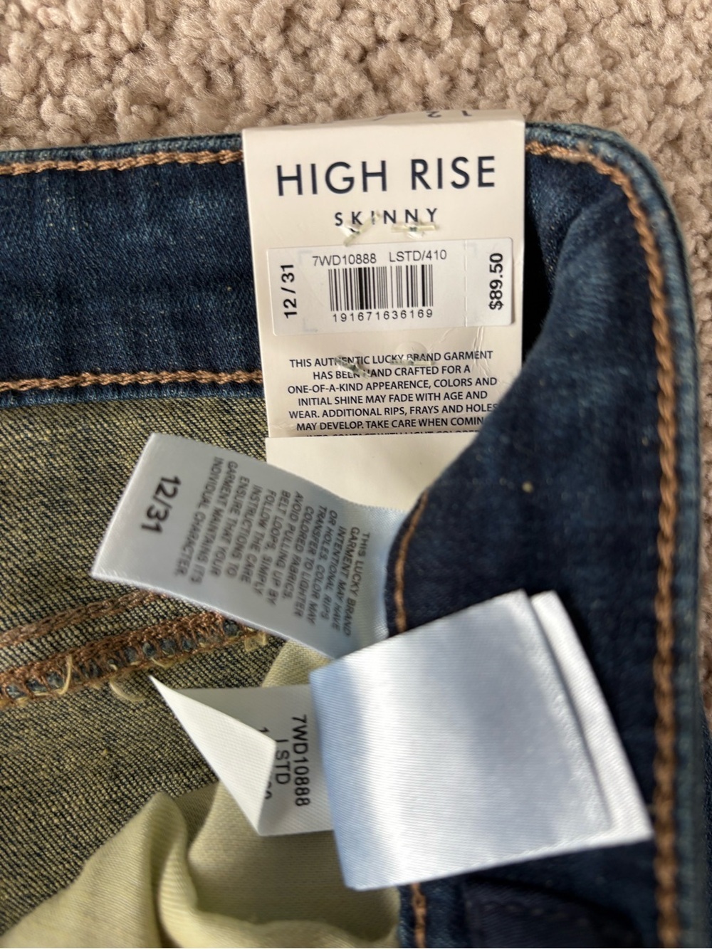 Lucky Brand Blue Denim Jeans - Medium Wash